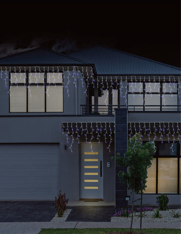 LED Snowing Icicles Timer 960 4 Asst Colour
