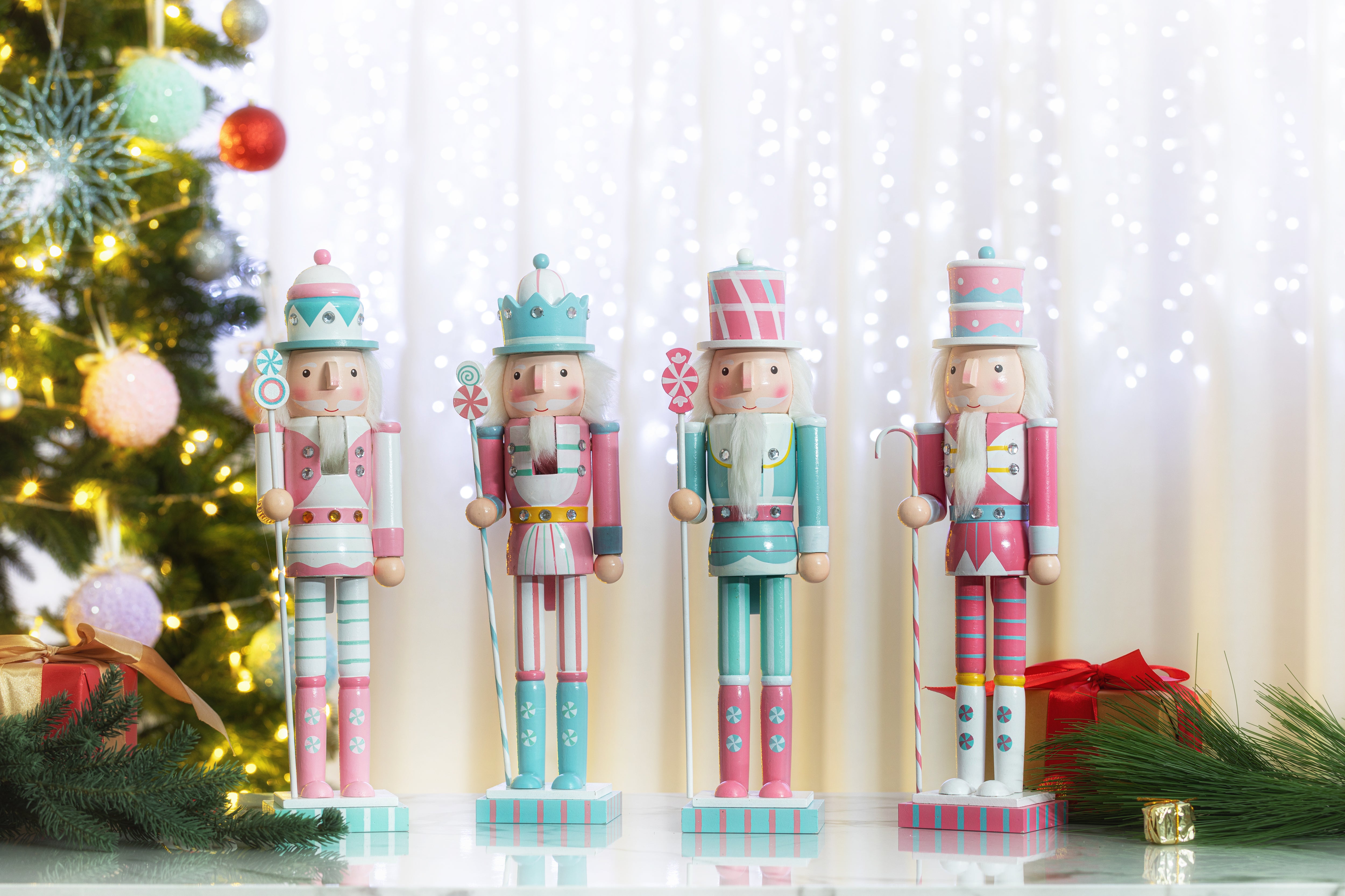 Nutcracker Pastel Candy 38cm Asst