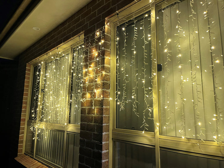 LED Cluster Crazy 100% Twinkle 6M Chain or 360m Curtain