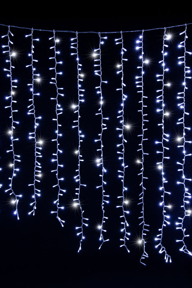 LED Cluster Crazy 100% Twinkle 6M Chain or 360m Curtain