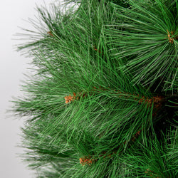 7.5FT Super Bristle Tree