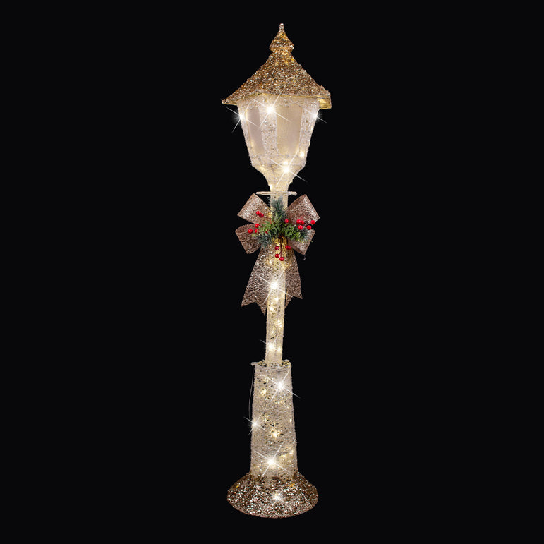 Gold Thread Street Lamp