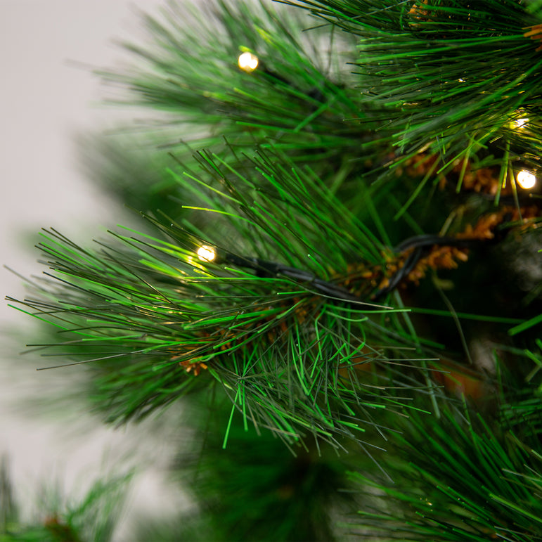 6FT Pre-Lit Xmas Tree (400 LED)